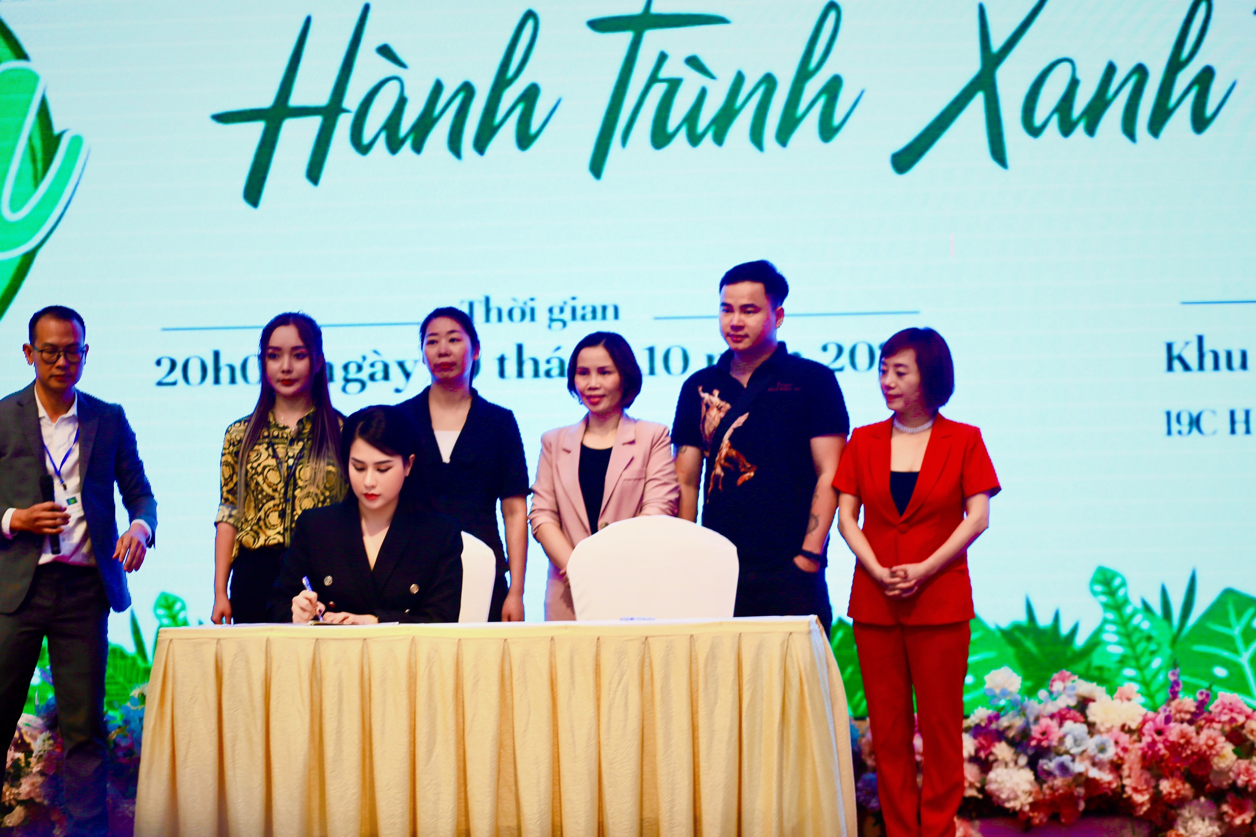 Long Phụng tham dự Lễ ra mắt Hành trình Xanh Việt Nam